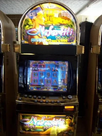 IGT Nefertiti (I+ 044) refurbished slot machine for sale