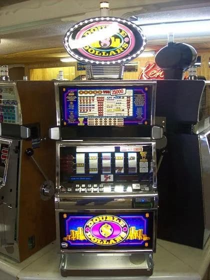 IGT S2000 Double Dollars Free Spin Bonus Game refurbished slot machine for sale