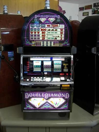 IGT S2000 Double Diamond refurbished slot machine for sale