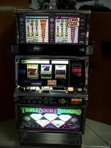 IGT S2000 Triple Double Diamond 2 Coin (9-top) refurbished slot machine for sale