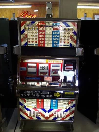 IGT S2000 White Stars 3 Coin (9-top) refurbished slot machine for sale