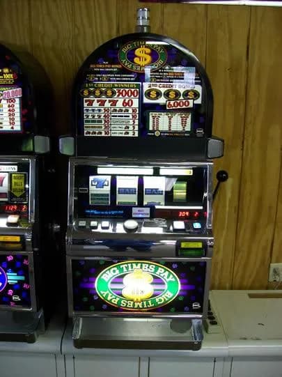 IGT S2000 Big Times Pay Reel refurbished slot machine for sale