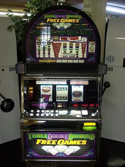 IGT S2000 Triple Double Diamond refurbished slot machine for sale