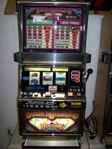 IGT S2000 Double Diamond Deluxe refurbished slot machine for sale
