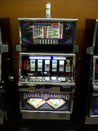 IGT S2000 Double Diamond 12 Free Spin refurbished slot machine for sale