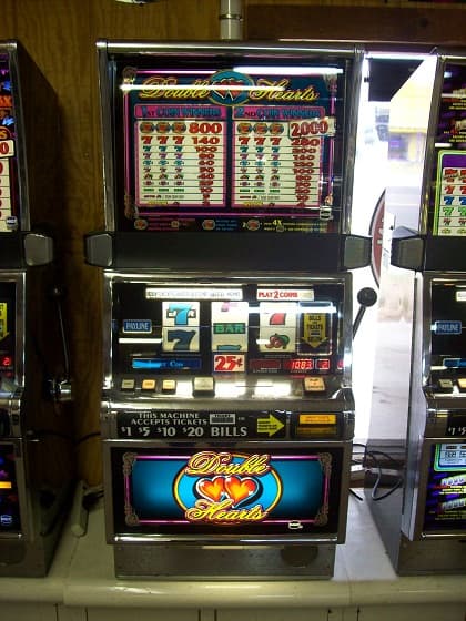 IGT S2000 Double Hearts refurbished slot machine for sale